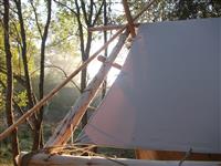 Tente trappeur DOMAINE DE LA PIERRE RONDE©Y. BOISFARD
